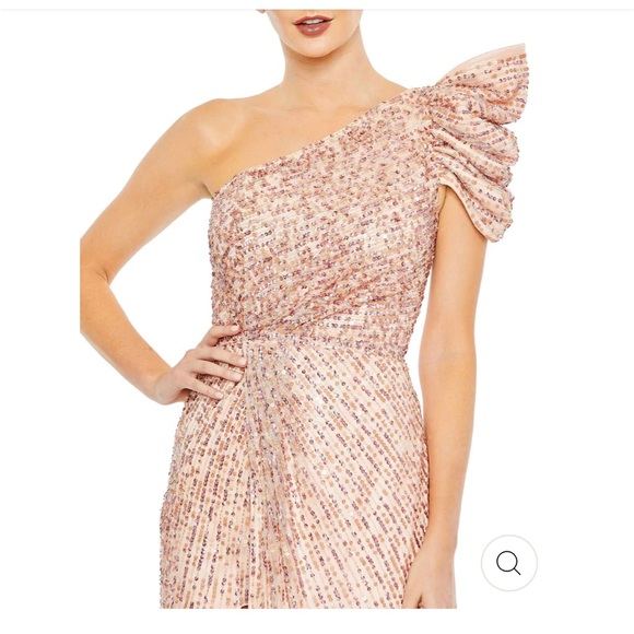 Mac Dunggal Sequins gown EMBELLISHED PUFF ONE SHOULDER GOWN - Picture 1 of 4
